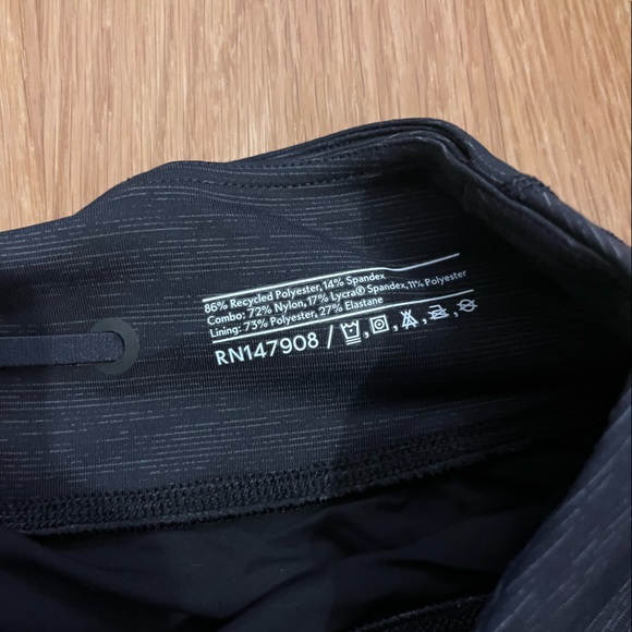 Outdoor Voices The Exercise Short 2.5” Short Black - Picture 6 of 7